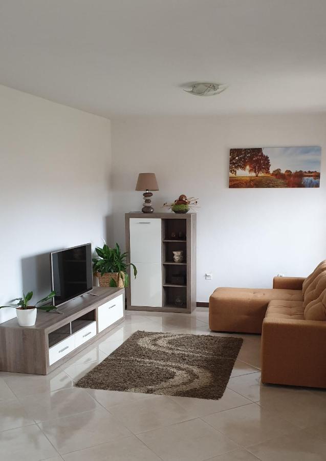 Apartman Lena Пула Екстериор снимка